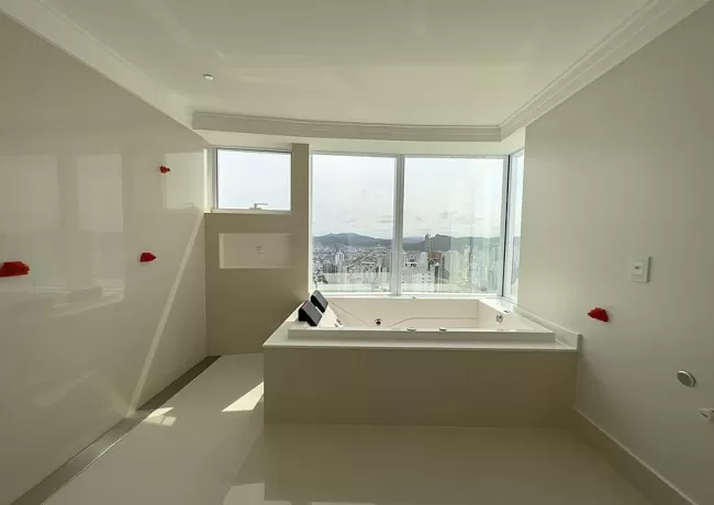 One Tower FG Empreendimentos